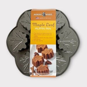NORDIC WARE Maple Leaf Cakelet Muffin Pan